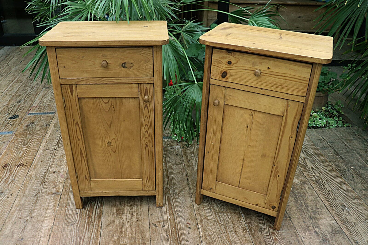 Fab Pair of Old Antique Pine Bedside Cupboards/ Lamp Tables