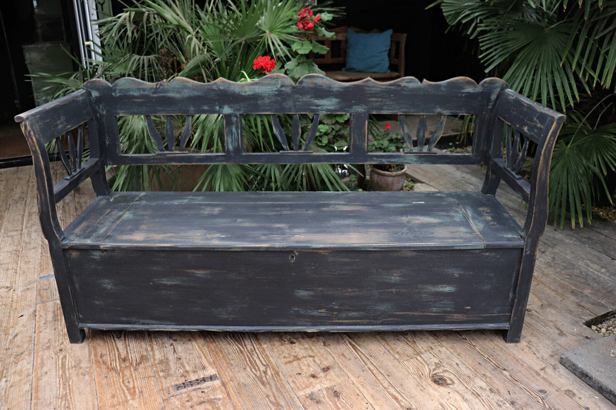 😍 Old (Original) Painted Pine 'Hungarian' Storage/Box Bench/Settle/Pew 😍 - oldpineshop.co.uk
