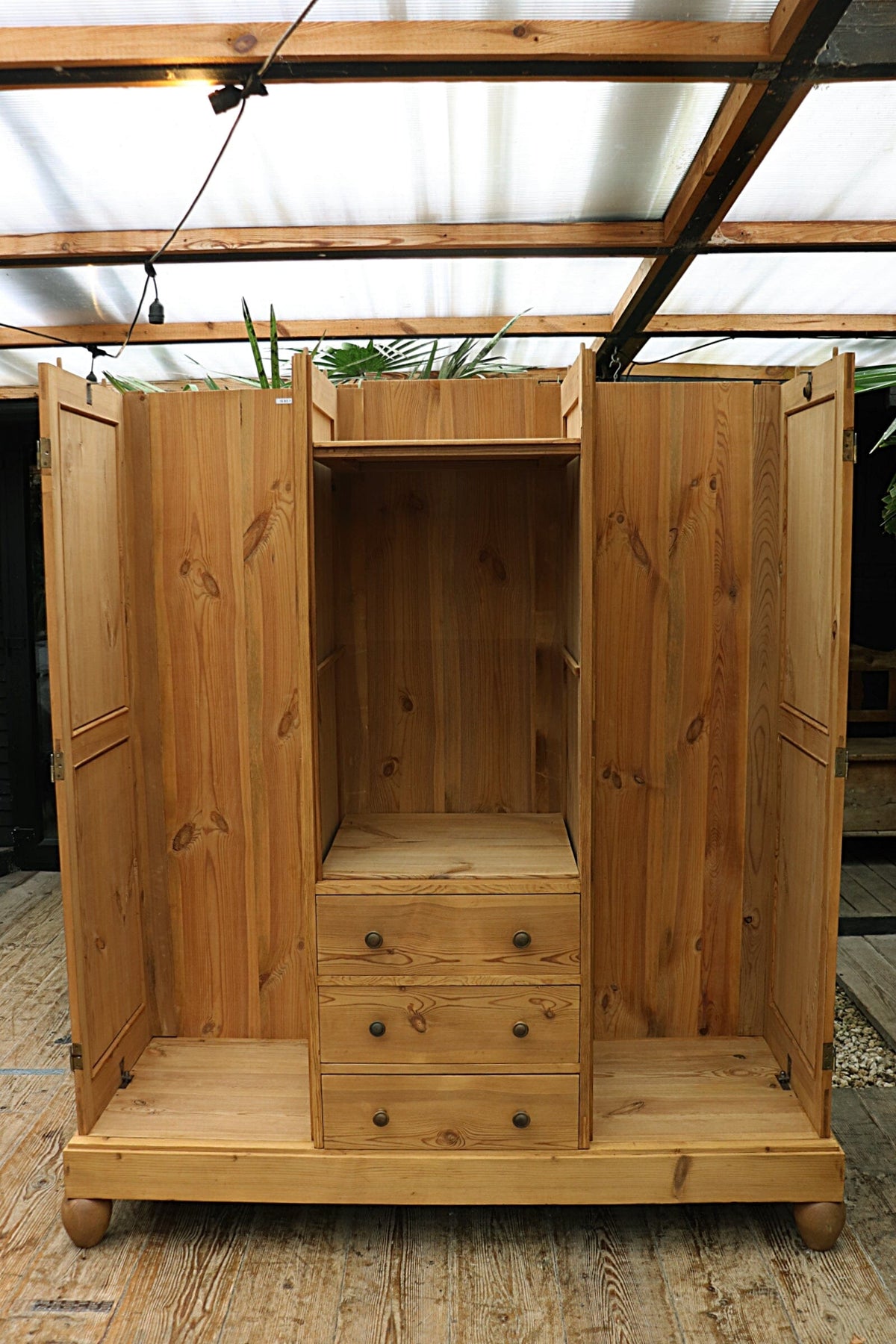 🤩 Stunning! Quality! Big Old Pine Triple Knock Down Combination Wardrobe 🤩