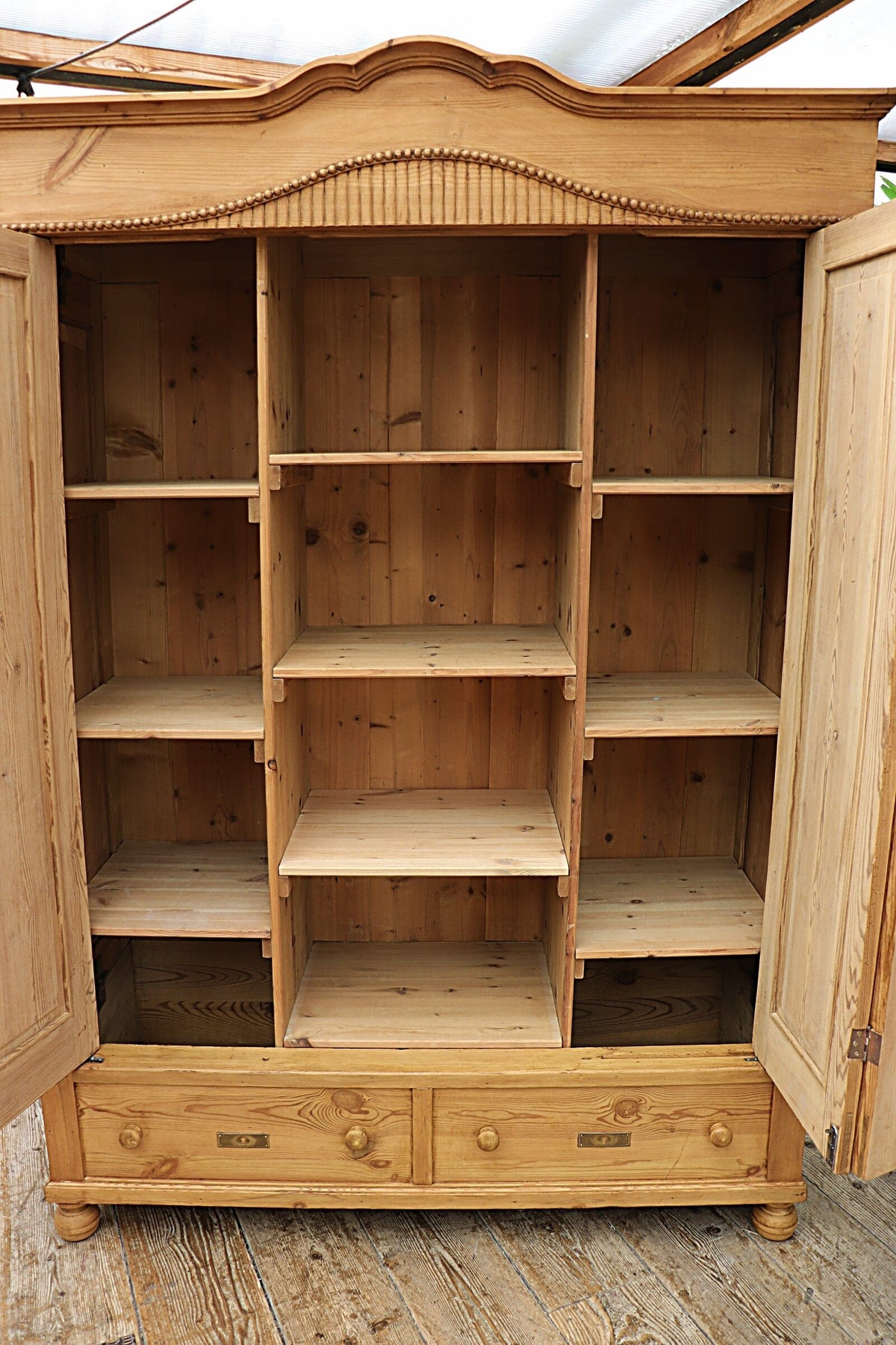 🥰 WOW! Old Pine Triple Knock Down Wardrobe - Multiple Shelf/ Rail Options! 🥰