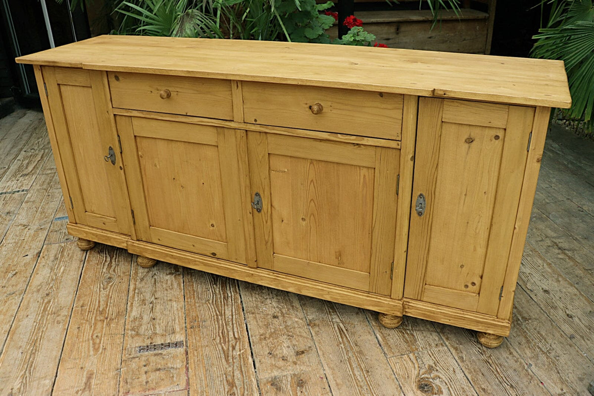 💕 Big! Old 2m Pine Dresser Base/ Sideboard/ TV Stand 💕
