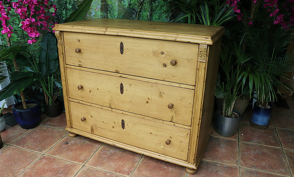 💖 HUGE!! Old Victorian Pine Chest Drawers/ Sideboard/ Kitchen/ TV Stand 💖