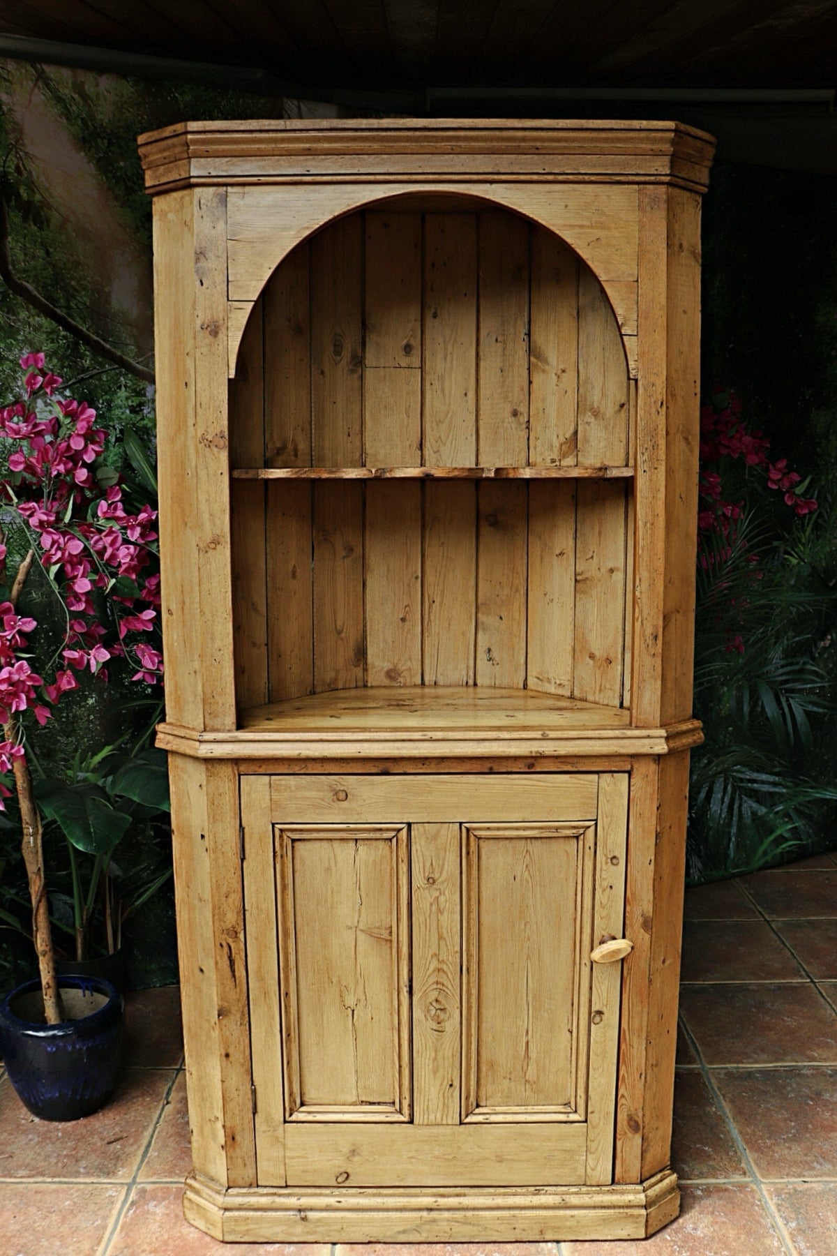 🤩 Lovely! Old Antique Pine One Door Shelved Corner Cupboard/ Cabinet 🤩