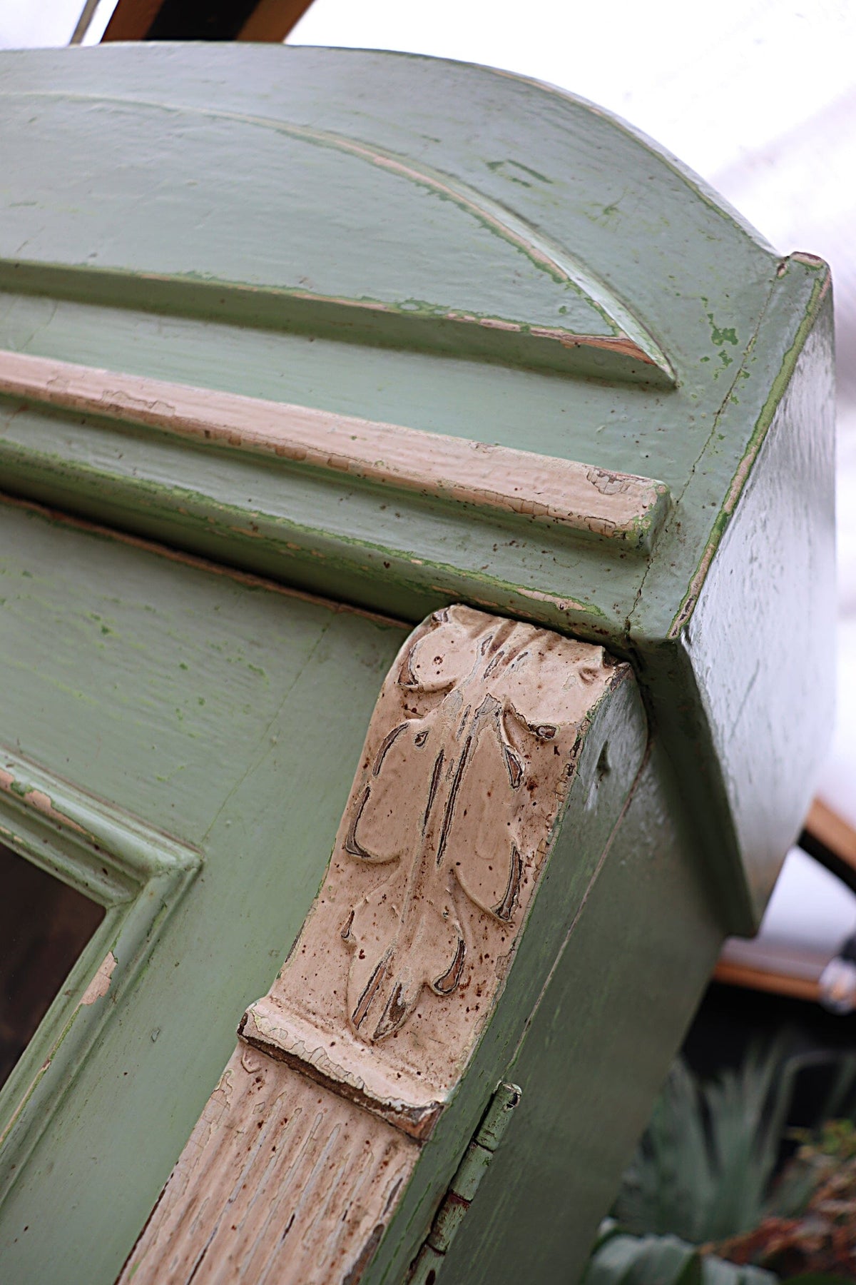 π AMAZING OLD PRE-WAR PINE/ GREEN & WHITE PAINTED 2 PIECE GLAZED DRESSER π - oldpineshop.co.uk