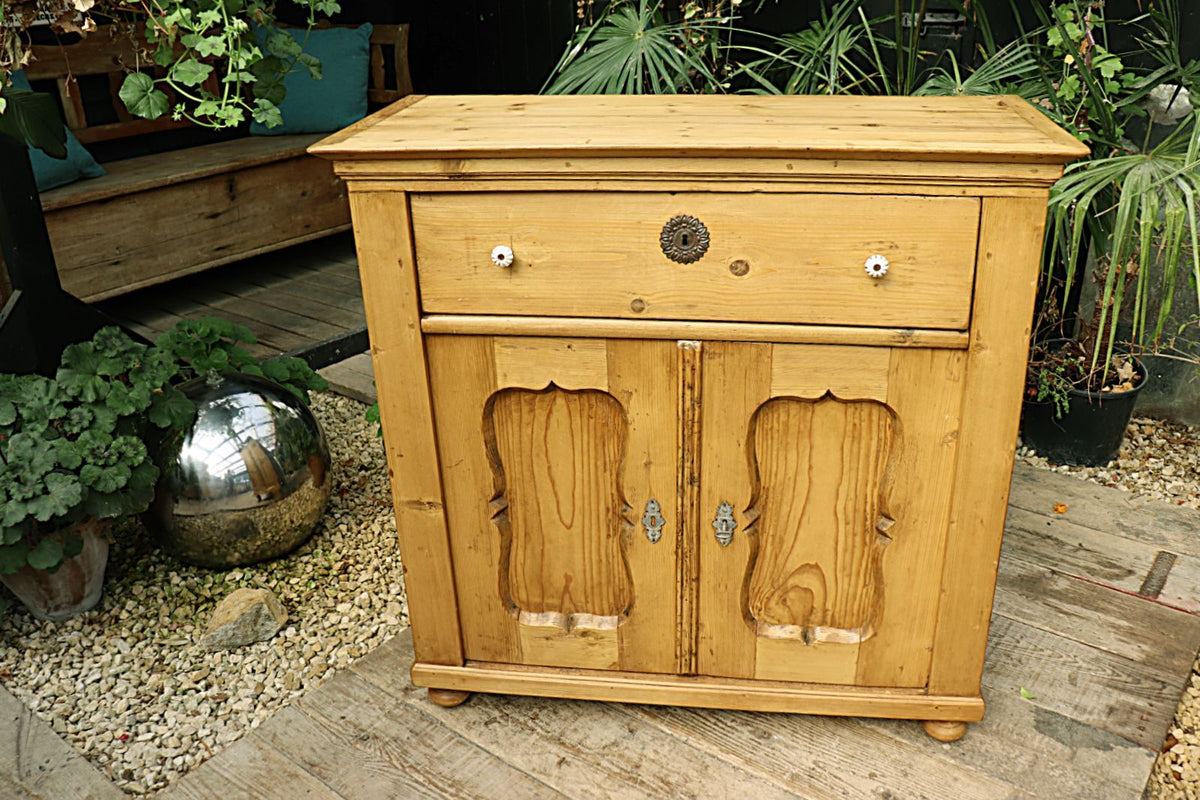 Sideboard Cupboard Found In Dining Room Codycross