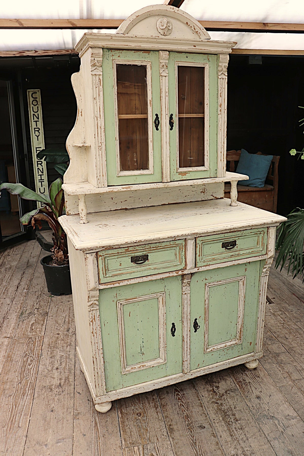 ❤️ WONDERFUL CREAM/SAGE GREEN OLD PAINTED PINE VICTORIAN GLAZED DRESSER ❤️ - oldpineshop.co.uk
