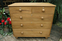 ❤️ BEAUTIFUL OLD MID VICTORIAN PINE CHEST OF DRAWERS/ SIDEBOARD ❤️ - oldpineshop.co.uk