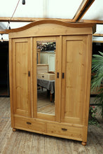 💖 WOW! QUALITY! OLD PINE TRIPLE KNOCK DOWN COMBINATION WARDROBE 🤩 - oldpineshop.co.uk