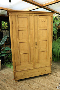 😍 Beautiful Quality 'Cottage' Height Old Pine Knock Down Wardrobe 😍 - oldpineshop.co.uk