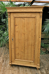 😍 Fabulous Old Pine 1 Door Cupboard - Larder/ Linen/ Wardrobe 😍 - oldpineshop.co.uk