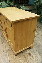 😍 Lovely Old Pine Dresser Base/ Cupboard/Cabinet/Sideboard/TV Stand 😍 - oldpineshop.co.uk