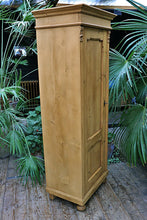 💕 Lovely Old Pine Tall Cupboard/ Wardrobe/ Linen/ Larder 💕 - oldpineshop.co.uk