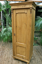 🤩 Fab! Old Pine Tall Slim Cupboard-Linen/Larder/Housekeeping/Wardrobe 🤩 - oldpineshop.co.uk