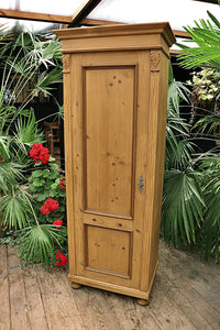 😍 Fab! Old Pine Tall Cupboard/ Linen/Larder/ Housekeepers/ Wardrobe - oldpineshop.co.uk