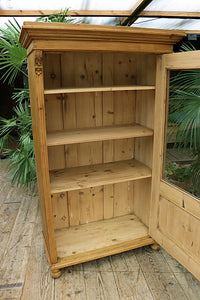 🤩 Gorgeous Old Victorian Pine Glazed Display Cupboard/Cabinet/Linen/Larder 😍 - oldpineshop.co.uk