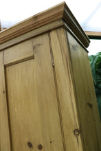 💖 Stunning! Old Victorian Pine 2 Door Cupboard - Larder/ Linen/ Wardrobe 🤩 - oldpineshop.co.uk