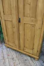 🥰 Beautiful! Large Old Pine 2 Door Vented Cupboard-Food/Larder/Linen 🥰 - oldpineshop.co.uk