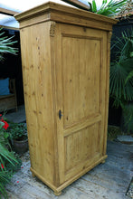 💕 Fantastic! Old Pine 'Housekeepers' Cupboard-Linen/ Larder/ Food/ Wardrobe 💕 - oldpineshop.co.uk