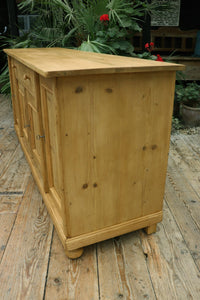 ❤️ Beautiful! Big! 1.84m Old Pine Dresser Base/ Sideboard/ TV Stand ❤️ - oldpineshop.co.uk