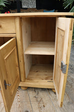 ❤️ Beautiful! Big! 1.84m Old Pine Dresser Base/ Sideboard/ TV Stand ❤️ - oldpineshop.co.uk