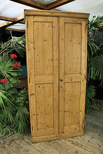 💖 Stunning! Old Antique Victorian Pine 2 Door Cupboard-Larder/Linen/Wardrobe 🤩 - oldpineshop.co.uk