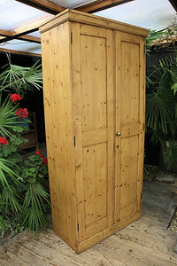 💖 Stunning! Old Antique Victorian Pine 2 Door Cupboard-Larder/Linen/Wardrobe 🤩 - oldpineshop.co.uk