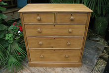 ❤️ Fabulous & Quality Old Pine Chest Of Drawers/ Sideboard ❤️ - oldpineshop.co.uk