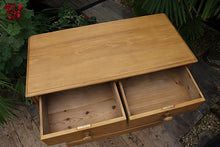 ❤️ Fabulous & Quality Old Pine Chest Of Drawers/ Sideboard ❤️ - oldpineshop.co.uk