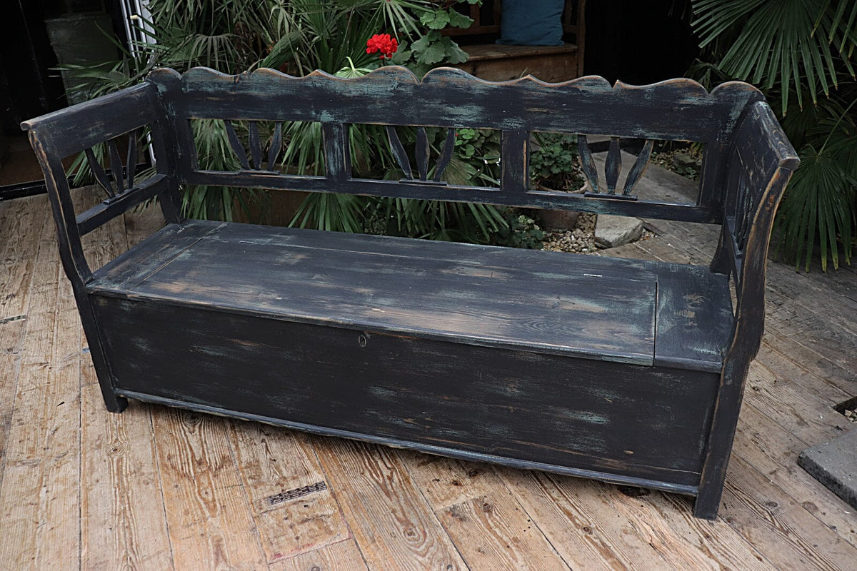😍 Old (Original) Painted Pine 'Hungarian' Storage/Box Bench/Settle/Pew 😍 - oldpineshop.co.uk