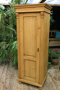 🤩 Fab! Old Pine Slim Cupboard-Linen/ Larder/ Housekeeping/ Wardrobe 🤩 - oldpineshop.co.uk