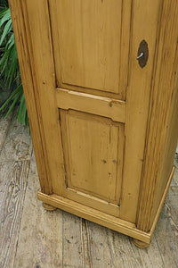 🤩 Fab! Old Pine Slim Cupboard-Linen/ Larder/ Housekeeping/ Wardrobe 🤩 - oldpineshop.co.uk