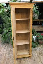 🤩 Fab! Old Pine Slim Cupboard-Linen/ Larder/ Housekeeping/ Wardrobe 🤩 - oldpineshop.co.uk