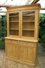 ❤️ Stunning! Old Pine Two Piece Adjustable Glazed Dresser ❤️ - oldpineshop.co.uk