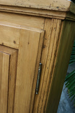 🥰 Gorgeous! Old Pine 6 Drawer Fitted Cupboard-Food/ Linen/ Larder 🥰 - oldpineshop.co.uk