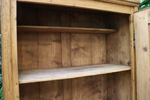 🥰 Gorgeous! Old Pine 6 Drawer Fitted Cupboard-Food/ Linen/ Larder 🥰 - oldpineshop.co.uk