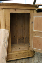 💕 WOW! Big Old Georgian Pine Cupboard-Linen/Larder/Food/Wardrobe 💕 - oldpineshop.co.uk