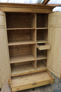 💕 Fantastic! Big Old Pine Combination Wardrobe/ Linen/ Larder/ Kitchen Cupboard 💕 - oldpineshop.co.uk