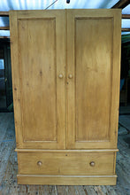 😍 WOW! Big/Tall Old Victorian Pine Double Wardrobe - Comes apart! 😍 - oldpineshop.co.uk