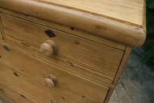 💕 Large, Rustic Old Victorian Pine Chest Drawers/ Sideboard 💕