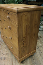 💕 Large, Rustic Old Victorian Pine Chest Drawers/ Sideboard 💕