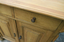 💖 Unusual, Quality & Cute Old Pine Dresser Base/ Sideboard/ TV Stand 💖