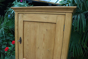 💕 Fantastic! Old Pine Cupboard-Linen/ Larder/ Home Office/ Bathroom 💕