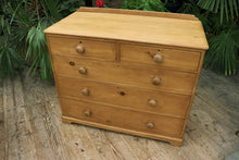 🥰 Fab, Chunky & Quality Old Victorian Pine Chest Drawers/Sideboard 🥰 - oldpineshop.co.uk