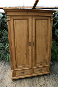 💕 Cottage Size! Old Victorian Pine Double Knock Down Adjustable Shelved Wardrobe 💕 - oldpineshop.co.uk