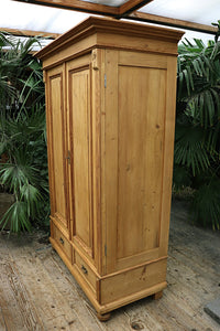 💕 Cottage Size! Old Victorian Pine Double Knock Down Adjustable Shelved Wardrobe 💕 - oldpineshop.co.uk