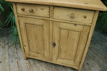 💖 Rustic & Cute Old Pine Dresser Base/ Sideboard/ TV Stand 💖 - oldpineshop.co.uk