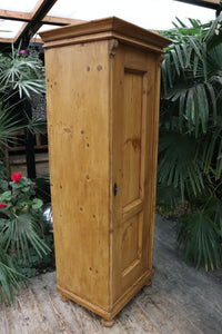 😍 Lovely! Old Pine Cupboard-Linen/Larder/Housekeepers/Wardrobe 😍 - oldpineshop.co.uk