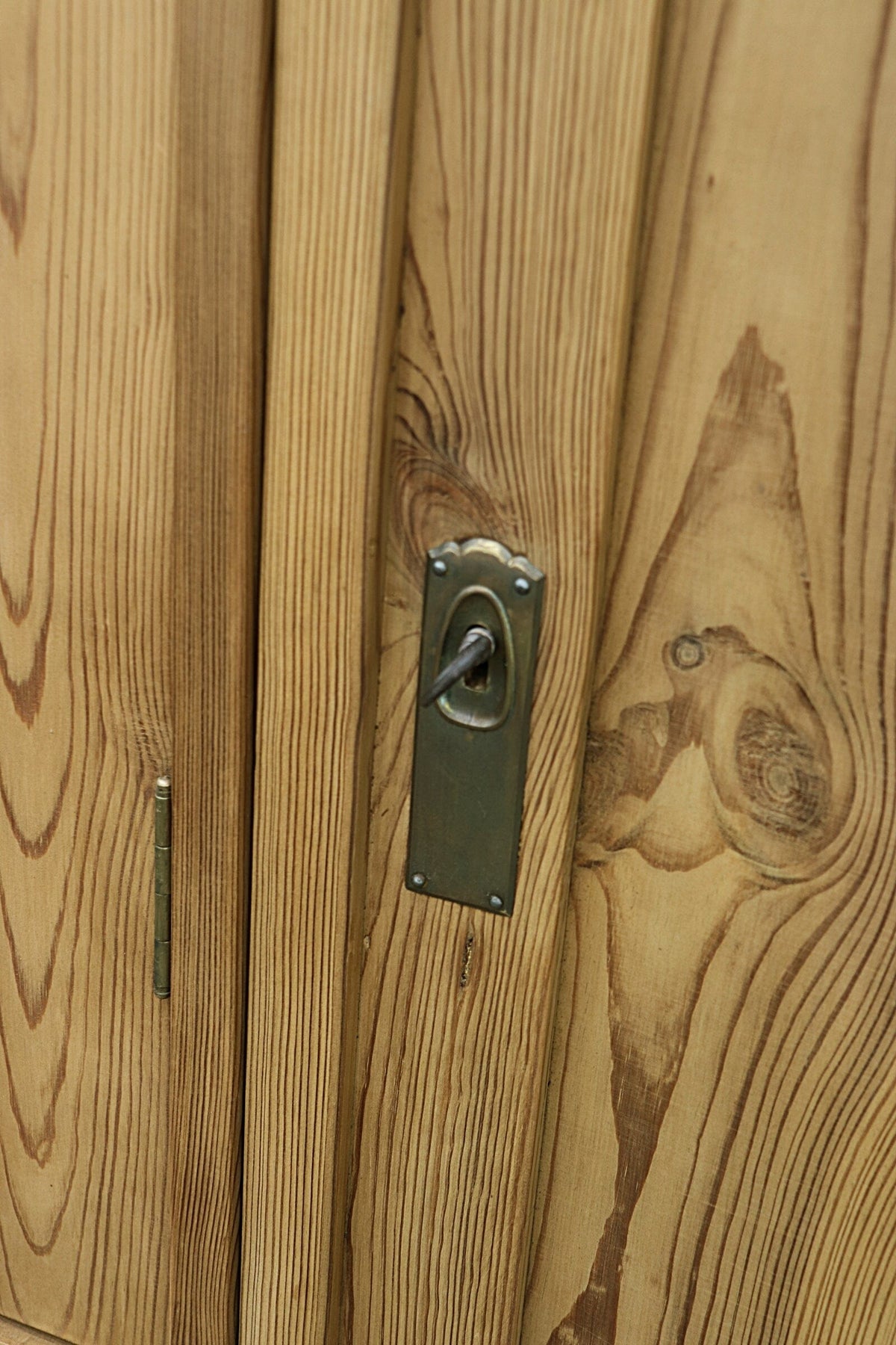 🤩 Stunning! Quality! Big Old Pine Triple Knock Down Combination Wardrobe 🤩