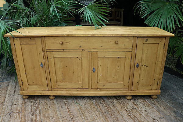 🥰 Gorgeous! Big! Old 2m Pine Dresser Base/ Sideboard/ TV Stand 🥰