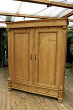 💕 Big!! Quality! Old Mid Victorian Pine Double Knock Down Wardrobe 💕